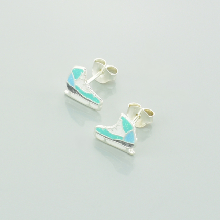 Srebrne kolczyki łyżwy
