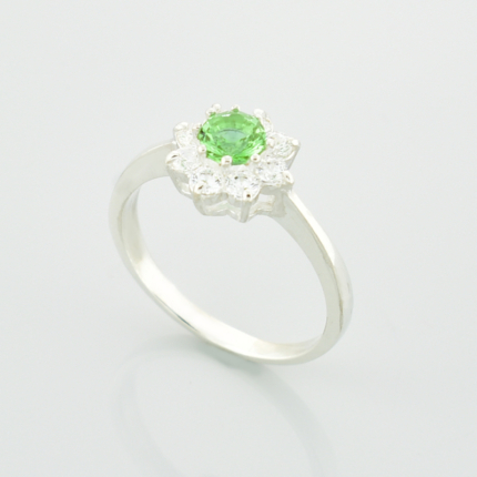 Srebrny pierścionek z Sułtanitem i cyrkoniami gwiazdka