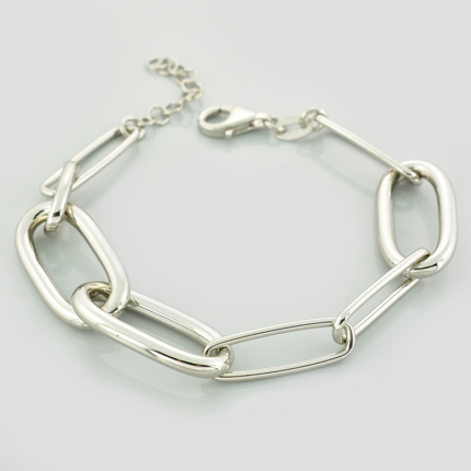 Srebrna bransoletka z owalnymi oczkami